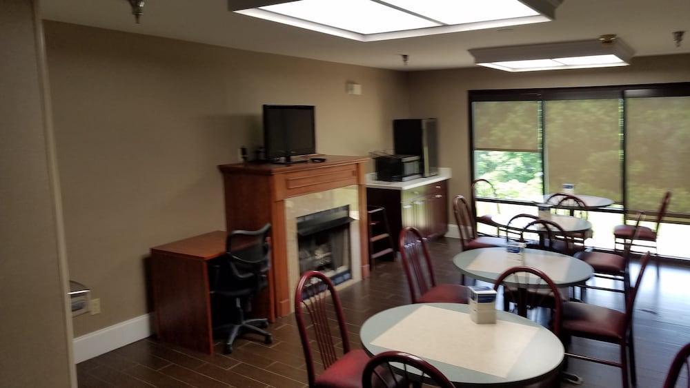 Quality Inn & Suites Canton, Ga Екстер'єр фото