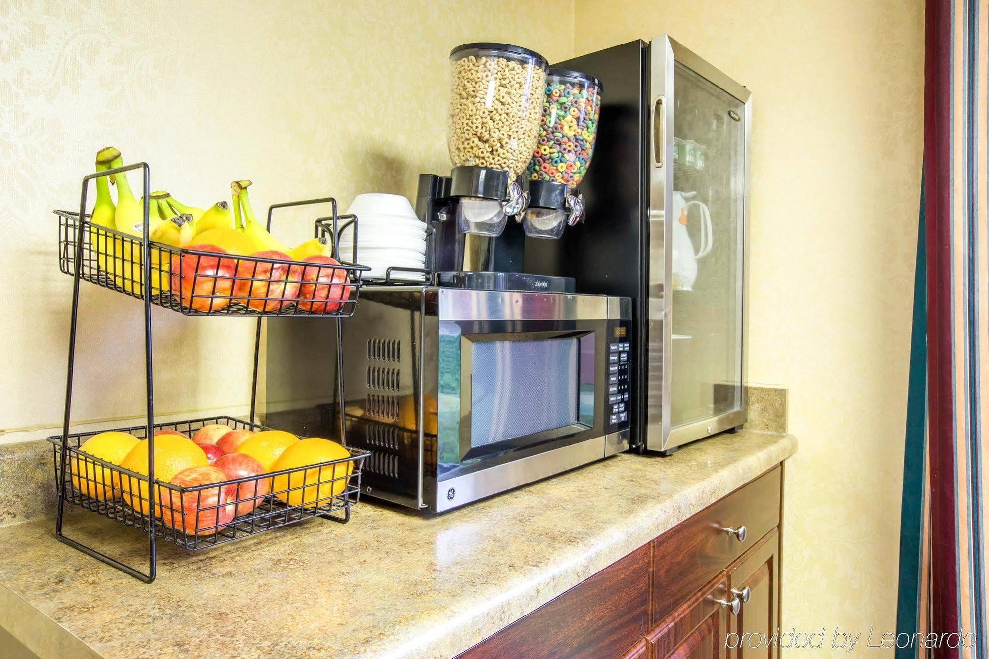 Quality Inn & Suites Canton, Ga Екстер'єр фото
